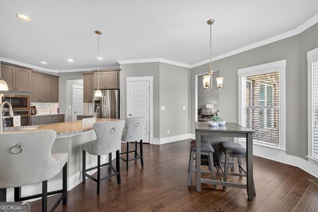 2112 Meadowood Cove, Monroe, GA 30655