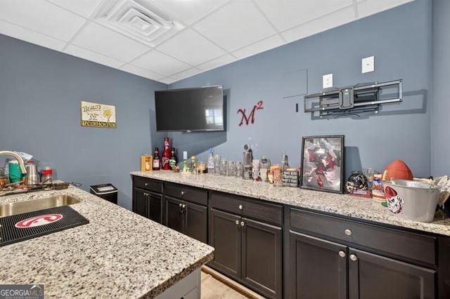 2112 Meadowood Cove, Monroe, GA 30655