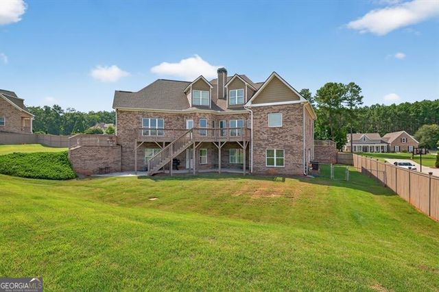 2112 Meadowood Cove, Monroe, GA 30655