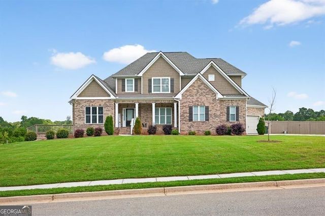 2112 Meadowood Cove, Monroe, GA 30655