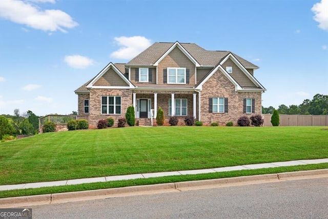 2112 Meadowood Cove, Monroe, GA 30655