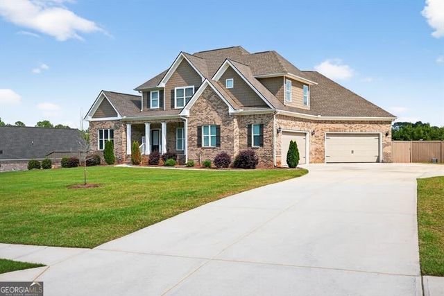 2112 Meadowood Cove, Monroe, GA 30655