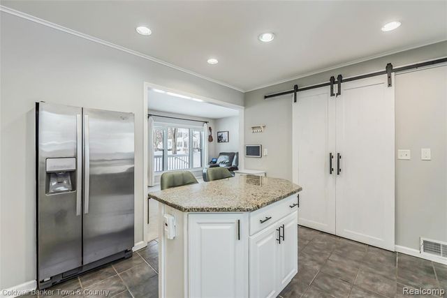 1420 Butler Boulevard, Howell, MI 48843