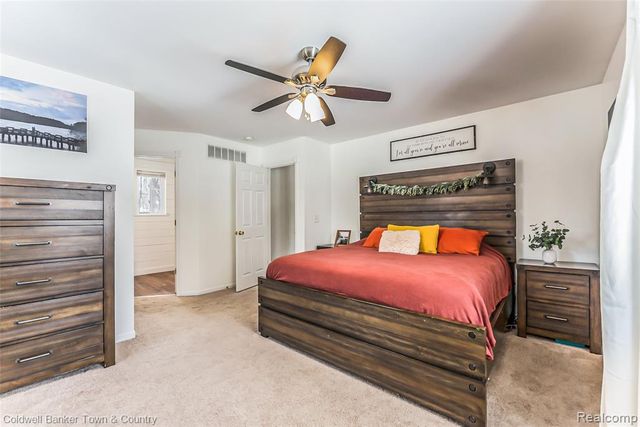 1420 Butler Boulevard, Howell, MI 48843