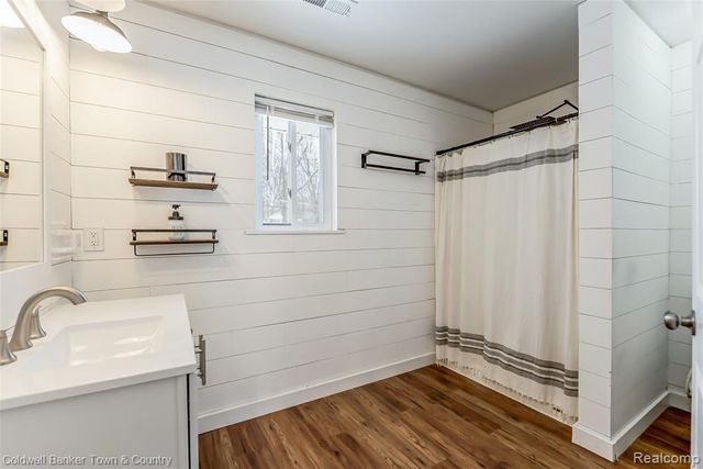 1420 Butler Boulevard, Howell, MI 48843