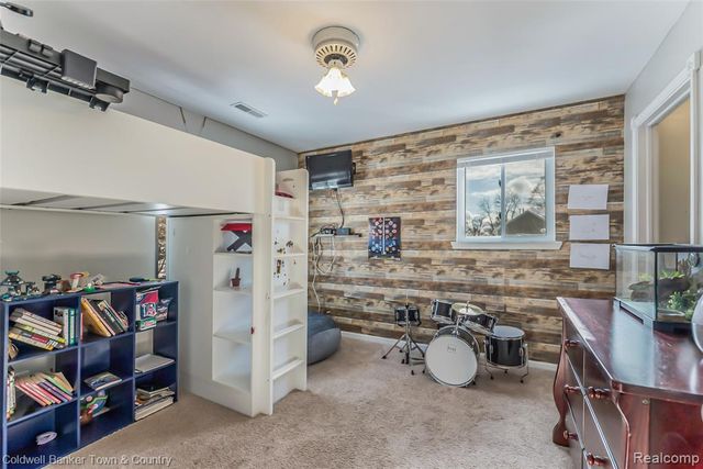 1420 Butler Boulevard, Howell, MI 48843