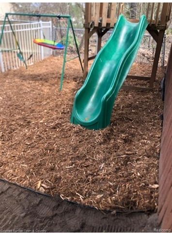 1420 Butler Boulevard, Howell, MI 48843