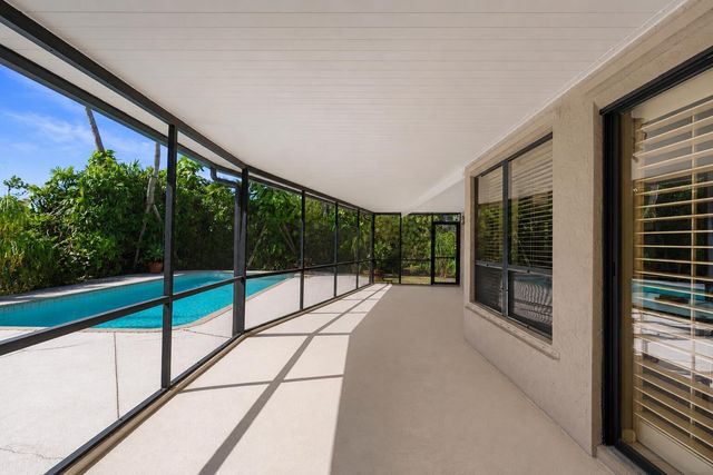 14372 Horseshoe Trace, Wellington, FL 33414