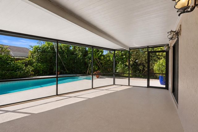 14372 Horseshoe Trace, Wellington, FL 33414