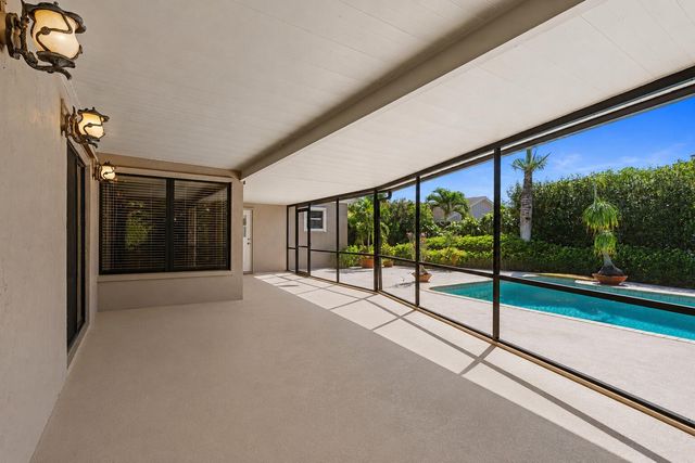 14372 Horseshoe Trace, Wellington, FL 33414