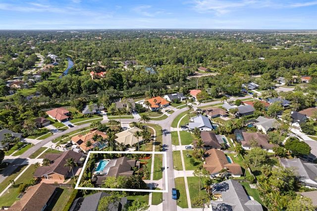 14372 Horseshoe Trace, Wellington, FL 33414