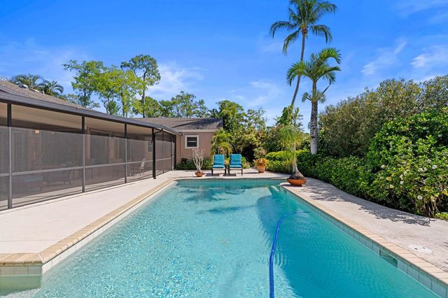 14372 Horseshoe Trace, Wellington, FL 33414