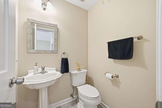 316 Harbor Pointe Drive, Stone Mountain, GA 30087