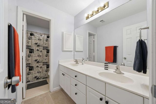 316 Harbor Pointe Drive, Stone Mountain, GA 30087