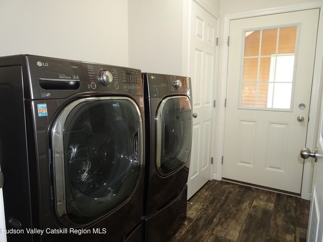 69 Ny-23, Hudson, NY 12534