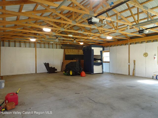 69 Ny-23, Hudson, NY 12534