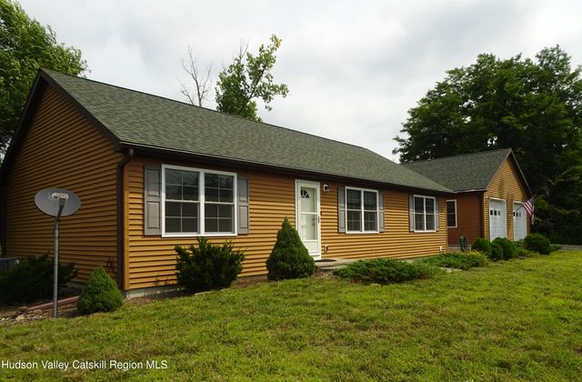 69 Ny-23, Hudson, NY 12534
