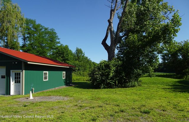 69 Ny-23, Hudson, NY 12534