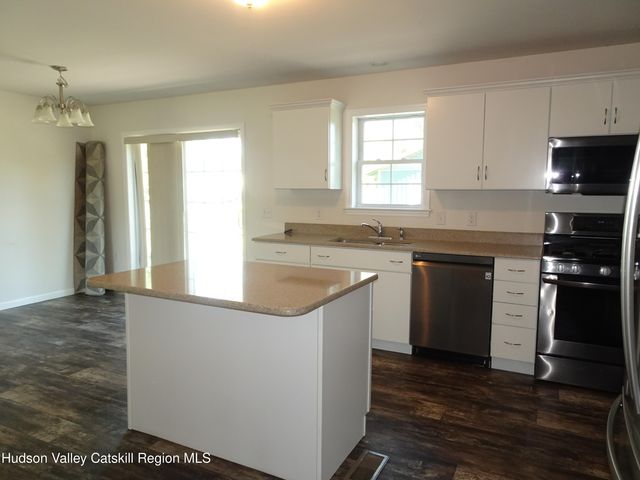 69 Ny-23, Hudson, NY 12534