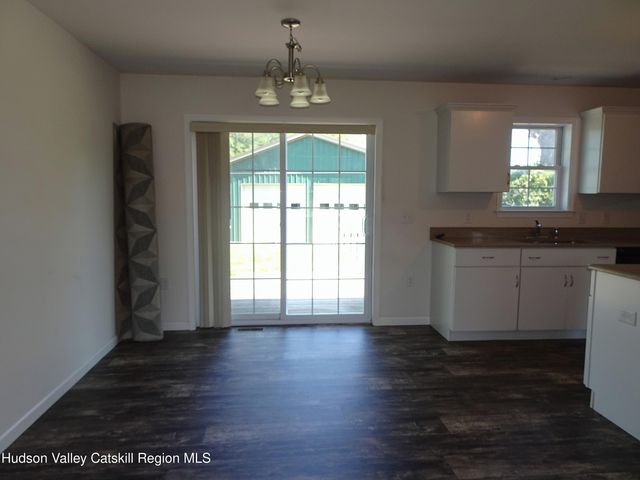 69 Ny-23, Hudson, NY 12534