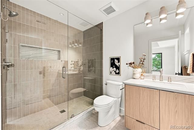 1516 S Clayton Street, Denver, CO 80210