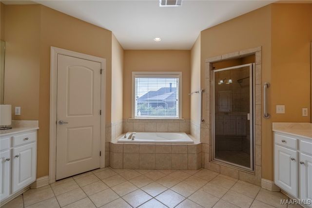 232 Loch Ridge, Wetumpka, AL 36092