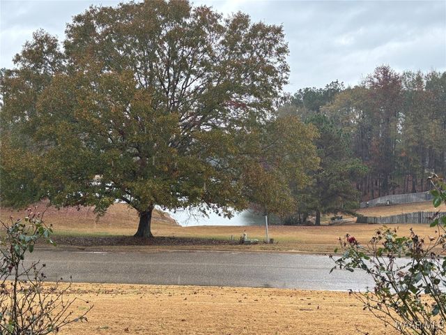 232 Loch Ridge, Wetumpka, AL 36092