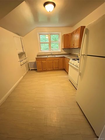 141 Sterling Avenue, Yonkers, NY 10704