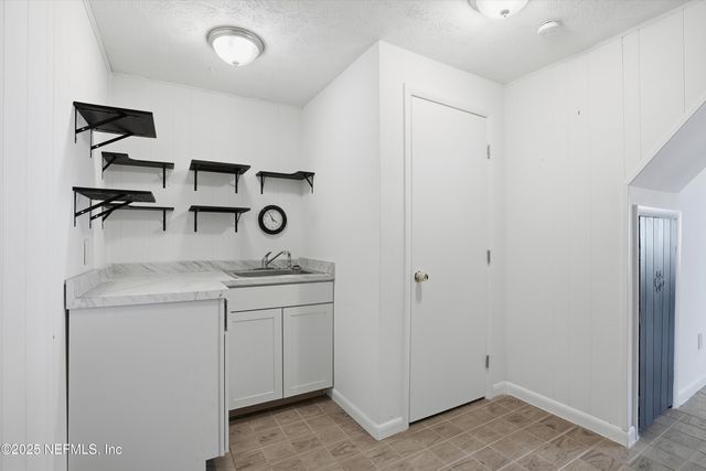 11558 RAFT Road, Jacksonville, FL 32218