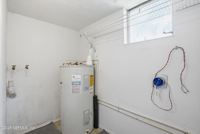 11558 RAFT Road, Jacksonville, FL 32218