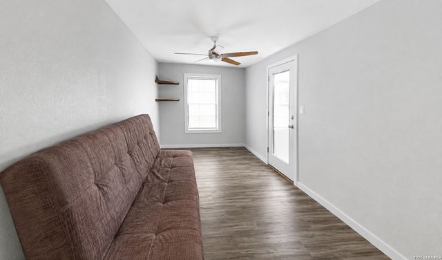 411 Peaceful Lane, San Antonio, TX 78264