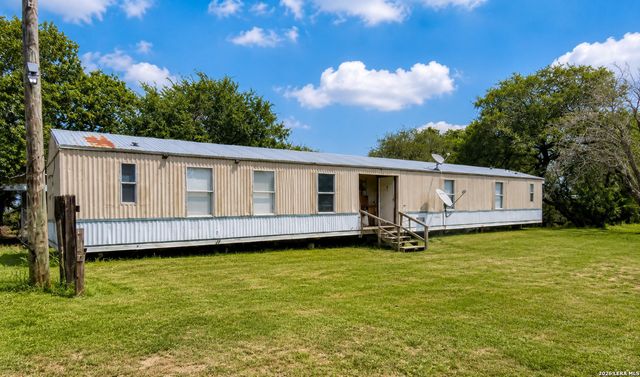 411 Peaceful Lane, San Antonio, TX 78264