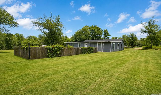 411 Peaceful Lane, San Antonio, TX 78264