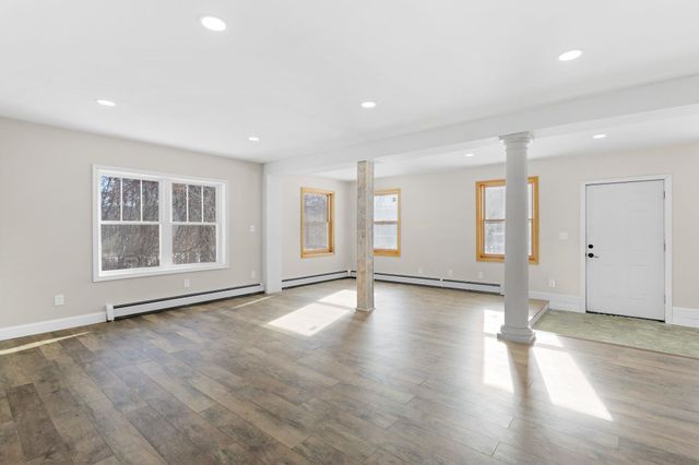 738 Old Hillsboro Road, Henniker, NH 03244