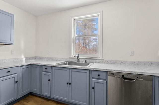 738 Old Hillsboro Road, Henniker, NH 03244