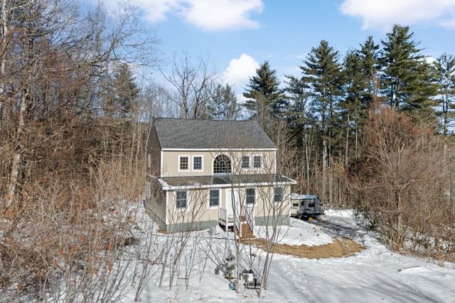 738 Old Hillsboro Road, Henniker, NH 03244