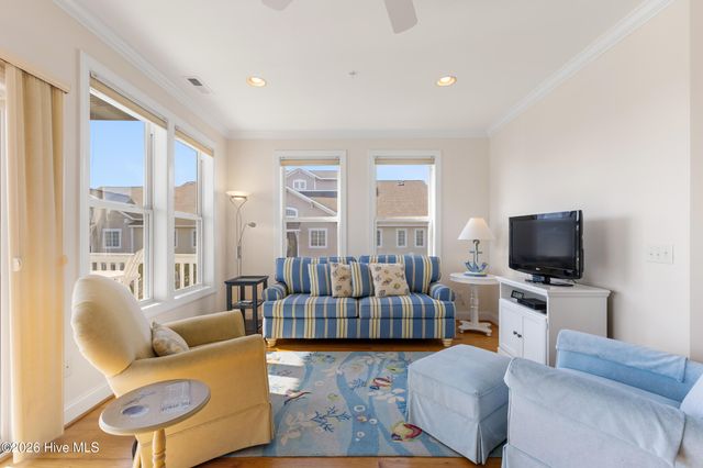 712 Saint Joseph Street Unit 203, Carolina Beach, NC 28428
