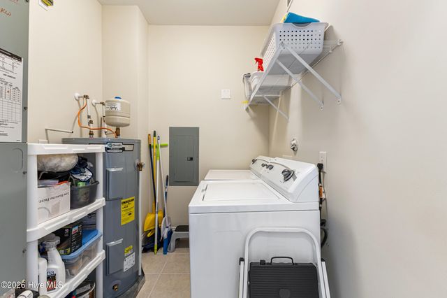 712 Saint Joseph Street Unit 203, Carolina Beach, NC 28428