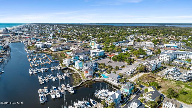 712 Saint Joseph Street Unit 203, Carolina Beach, NC 28428