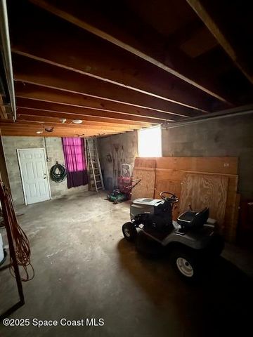 1325 Sun Circle W, Melbourne, FL 32935