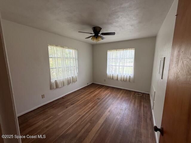 1325 Sun Circle W, Melbourne, FL 32935