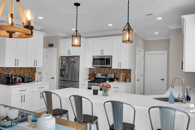 1532 Lawrence Avenue, Toms River, NJ 08757
