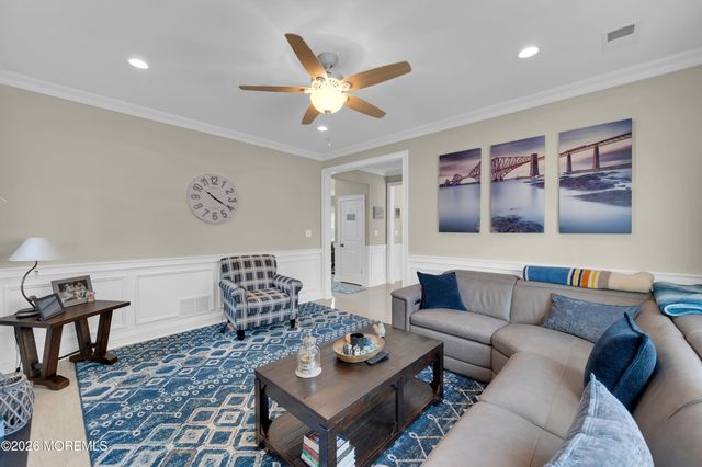 1532 Lawrence Avenue, Toms River, NJ 08757