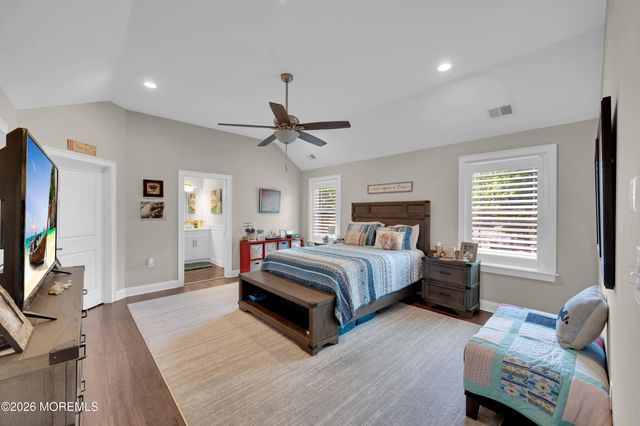1532 Lawrence Avenue, Toms River, NJ 08757