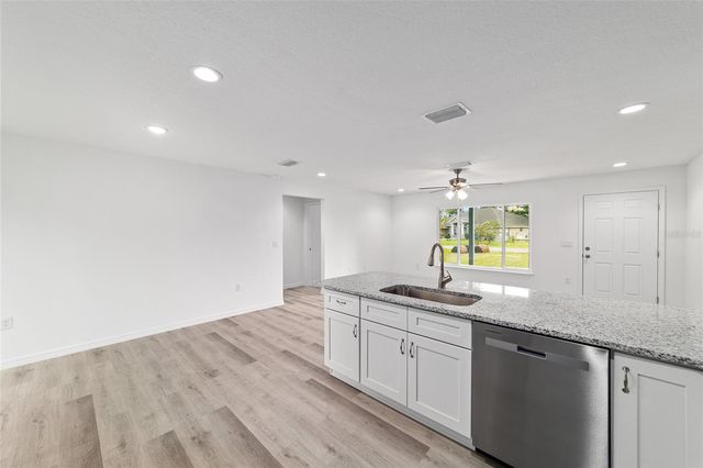 874 NE 130TH TERRACE, Silver Springs, FL 34488