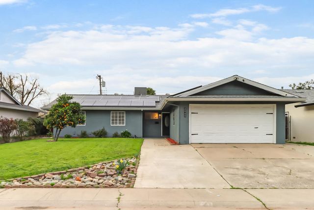 2040 Kellogg Way, Rancho Cordova, CA 95670