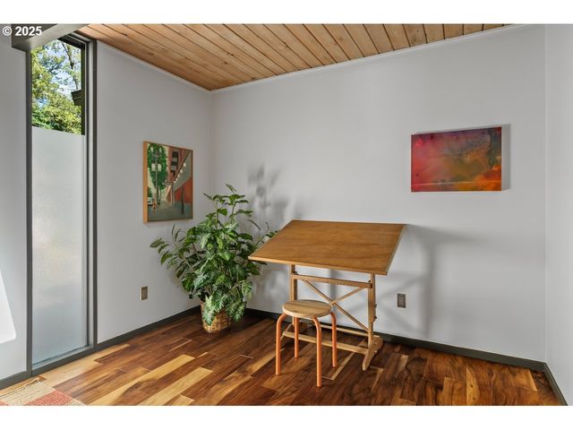 700 PEBBLE BEACH Ct, Lake Oswego, OR 97034