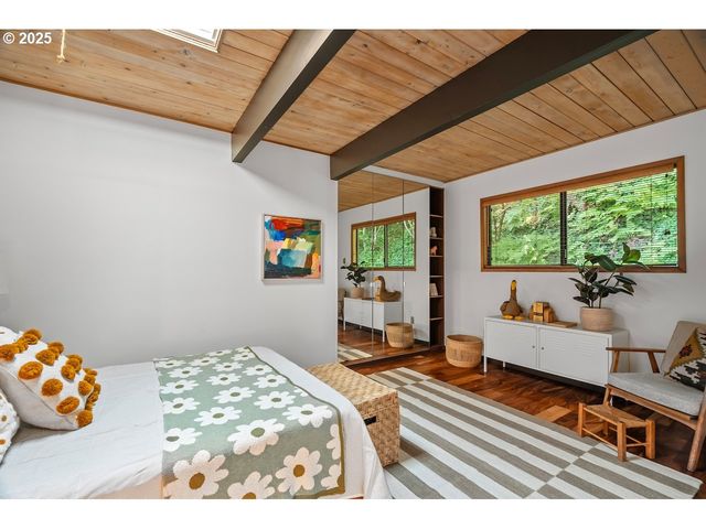 700 PEBBLE BEACH Ct, Lake Oswego, OR 97034