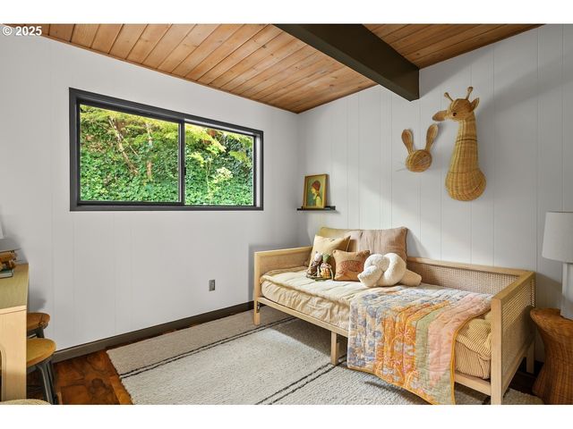 700 PEBBLE BEACH Ct, Lake Oswego, OR 97034