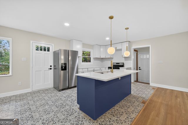 2296 Lyle Road, College Park, GA 30337